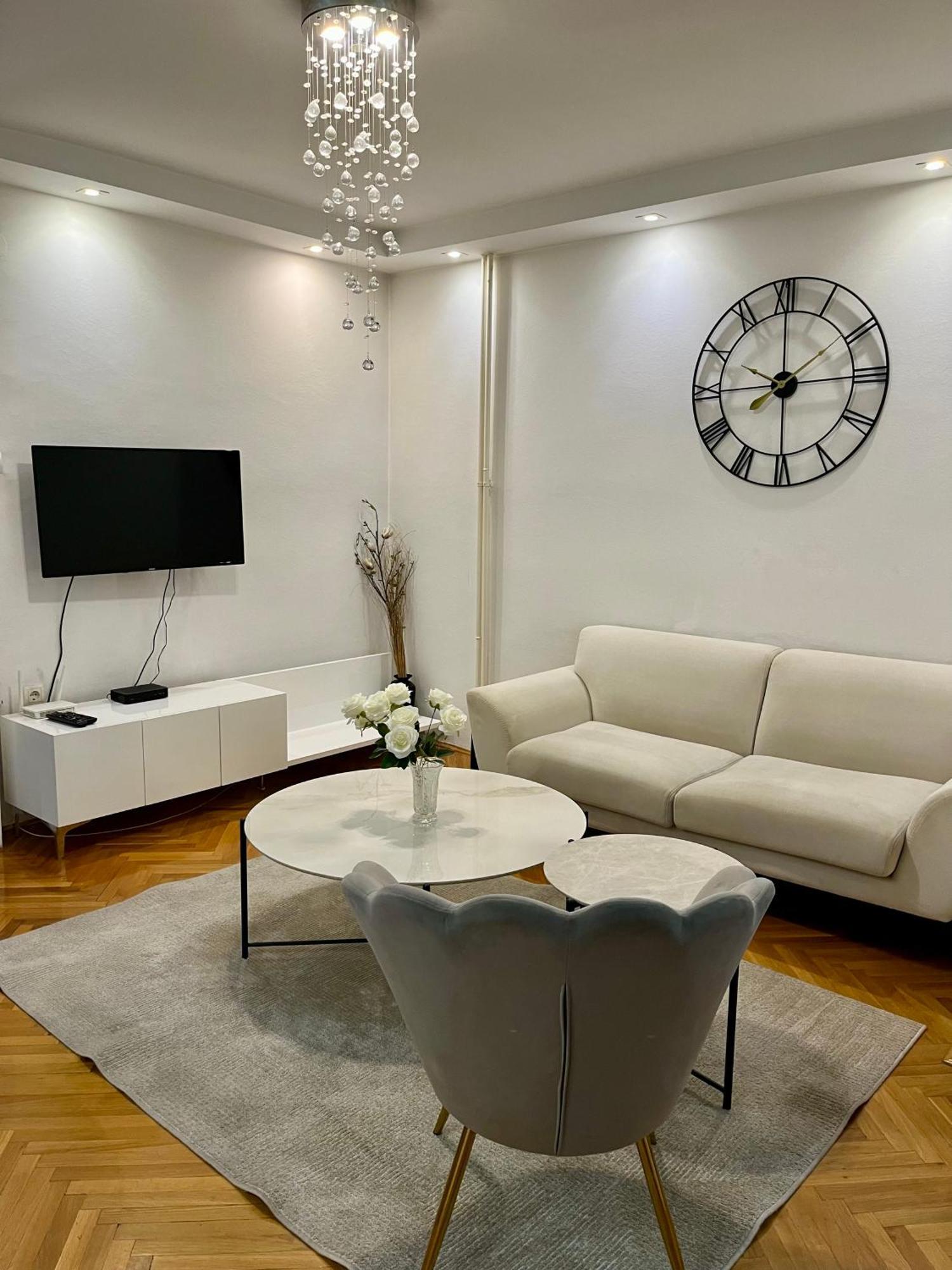 סקופיה Ruby Luxury Central Apartment מראה חיצוני תמונה